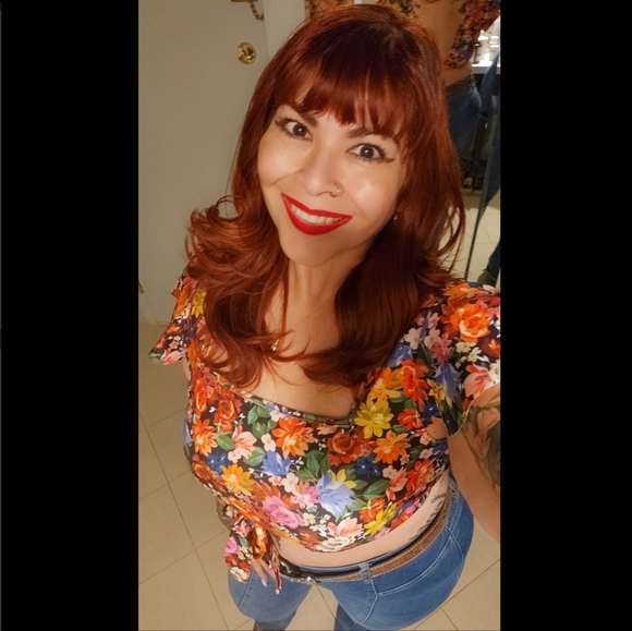 Meet your Posher, Rosemary - Picture 1 of 2